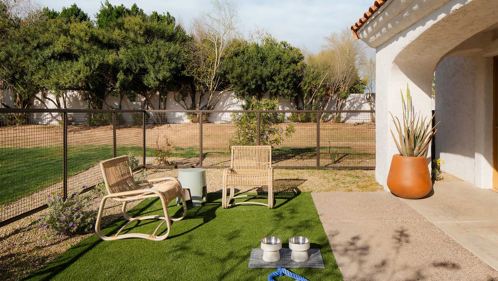 Canyon Casita Outdoor space with seating