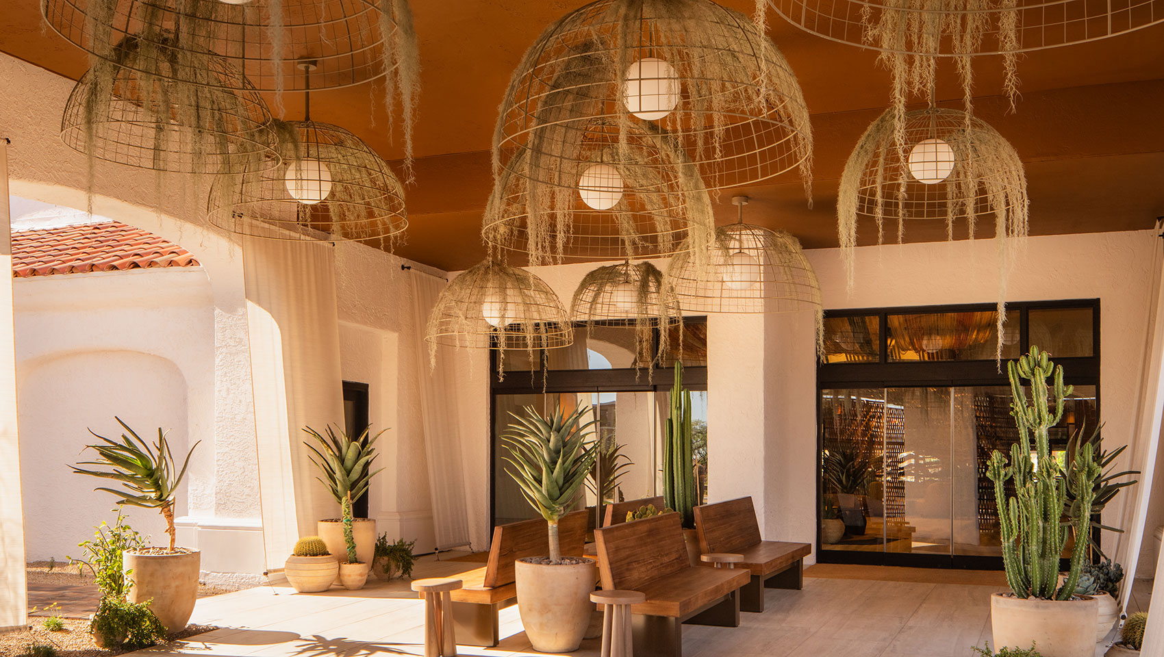 Kimpton Miralina outdoor seating