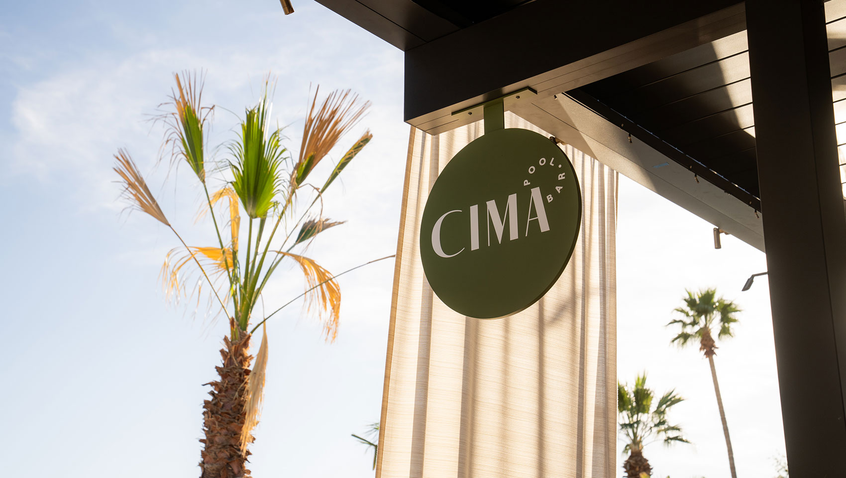 Cima Pool Bar signage